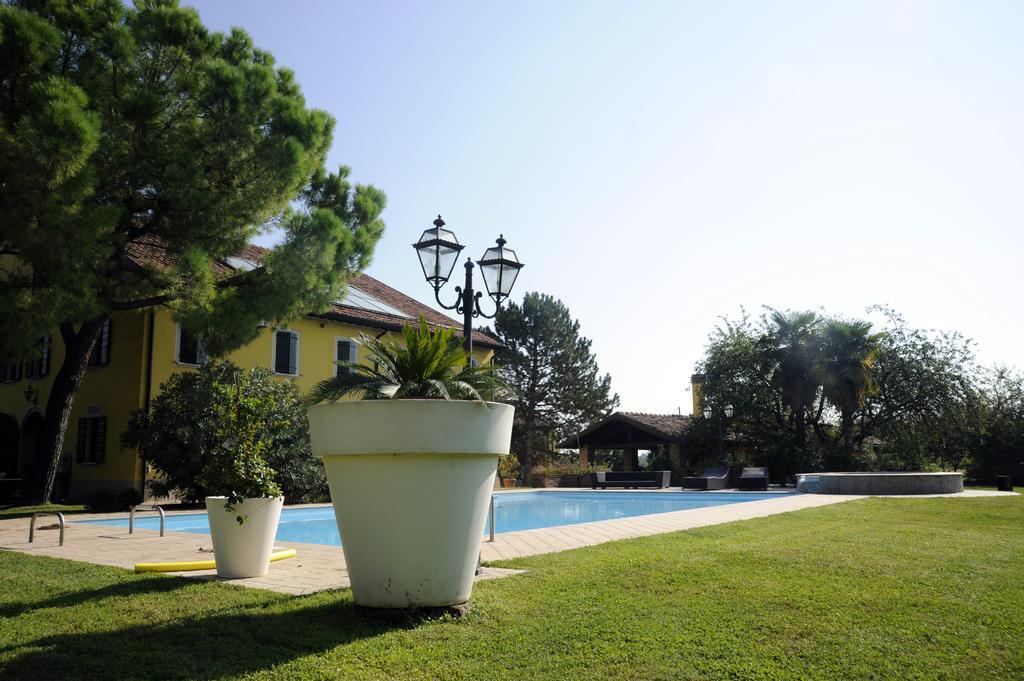 Agriturismo Corte Capiluppia Curtatone Εξωτερικό φωτογραφία